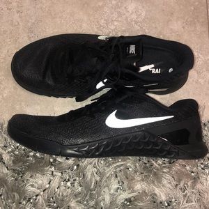 Black Nike Metcons